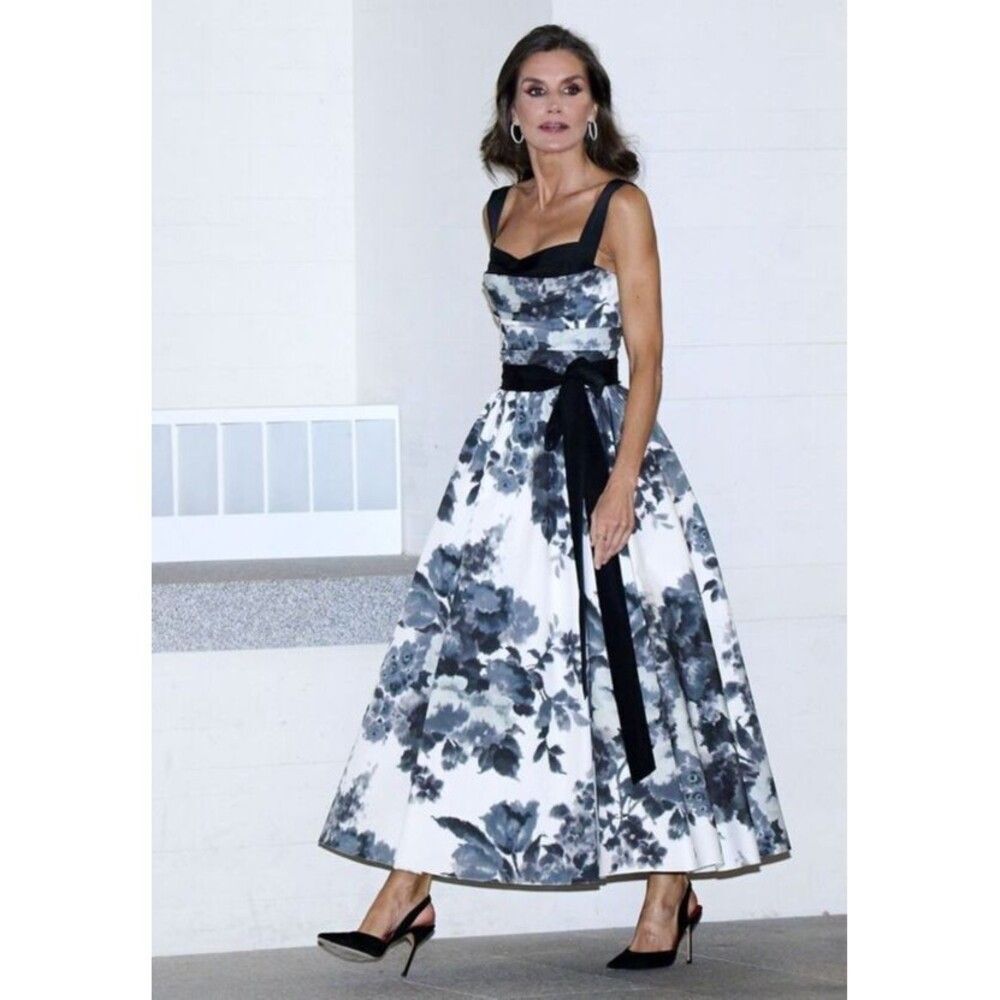 NWOT Carolina Herrera Cotton Floral Tea-Length Dress Sz 10